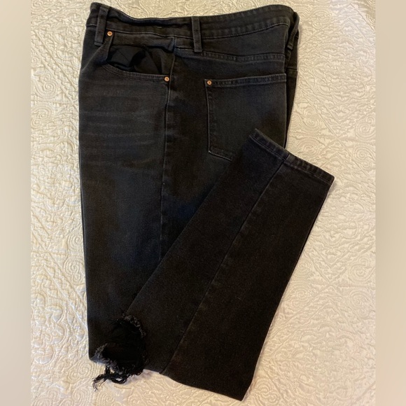 NOBO High Rise Ripped Jeans - Picture 4 of 5